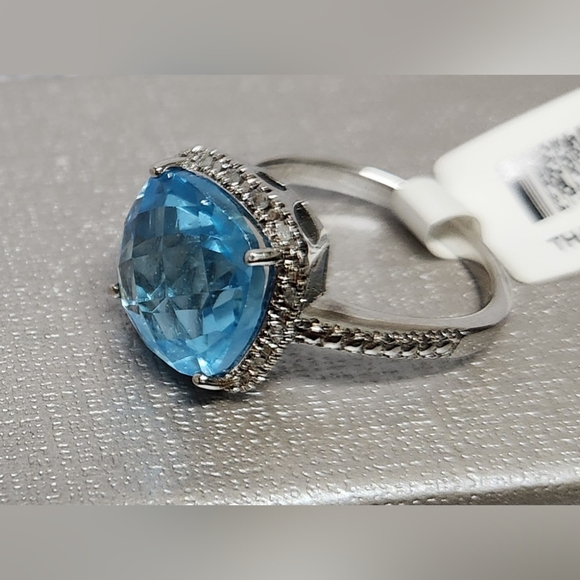 7.50 CT Blue Topaz .10 CTW White Diamonds Silver Ring NWT SALE SALE SALE - Picture 9 of 15